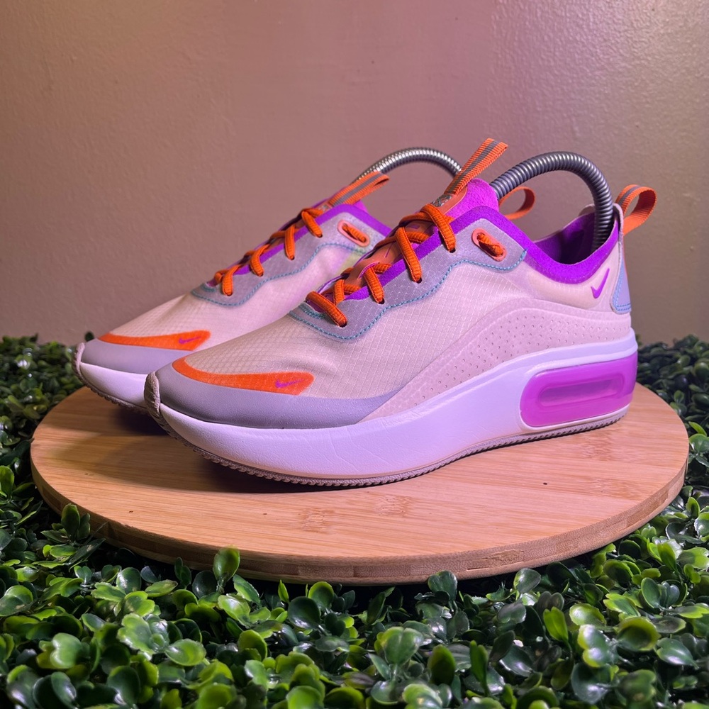 🔥 NIKE AIR MAX DIA SE BEIGE ORANGE PURPLE WOMENS RUNNING SHOES SZ 7 AR7410-100 - Picture 2 of 9